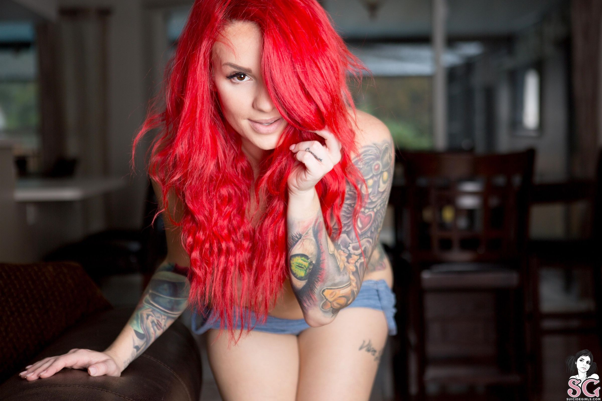 Beautiful Suicide Girl Torie Fire (26) 2K lossless HD iPhone retina image w...