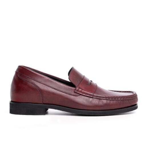 GuidoMaggi provides handmade luxury Italian Elevator Shoes for men. Our designer Height Increasing Shoes will increase your height with a hidden insert.https://www.guidomaggi.com/us/   Elevator loafer with clamp made of burgundy full grain leather by the exclusive colour reflections and outsole is in handmade Vibram rubber.

A luxury, handcrafted accessory, extraordinarily soft and comfortable, able to increase the total height of the wearer by 2.6 inches.