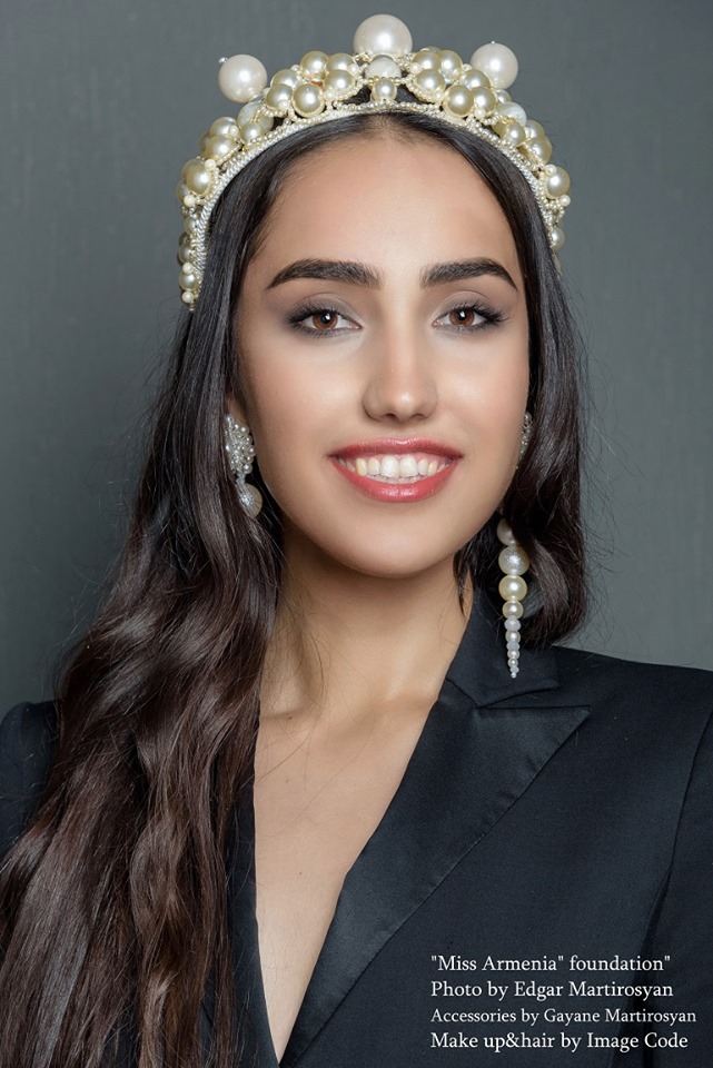 candidatas a miss armenia 2019. final: 9 & 15 july. - Página 2 1s77oF