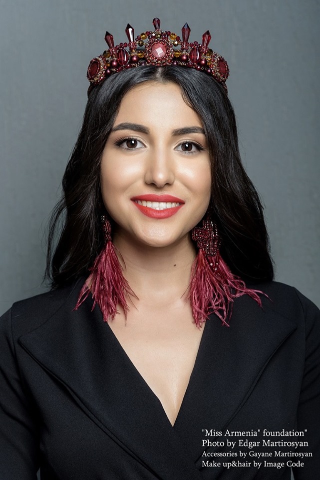 candidatas a miss armenia 2019. final: 9 & 15 july. - Página 2 1suarC