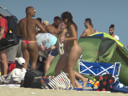 Sexy beach bitches