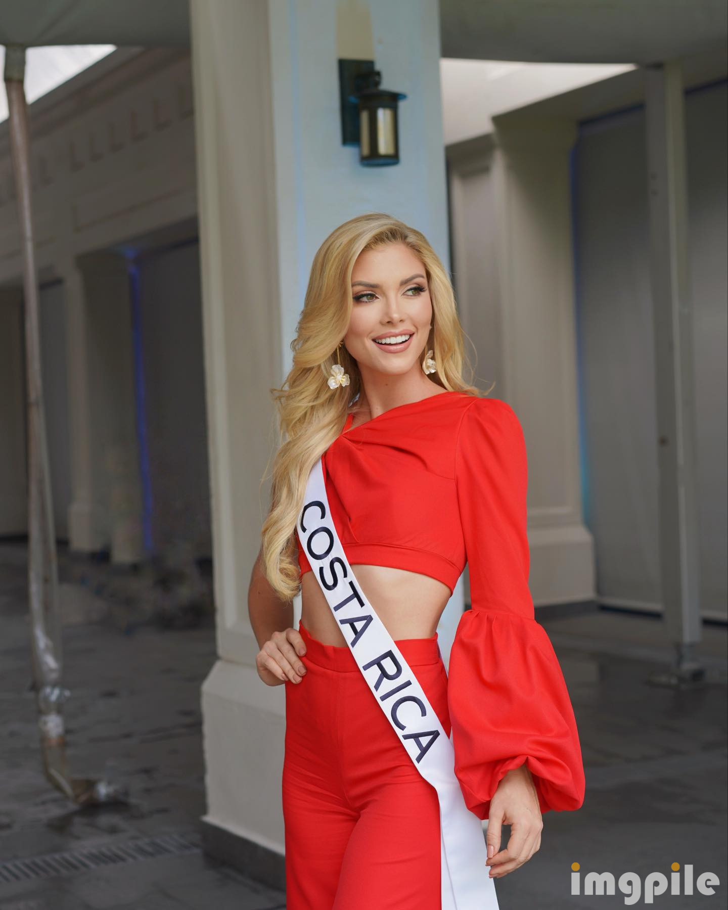 Mujeres trans no podrán inscribirse a Miss Universe Costa Rica KdWE2C