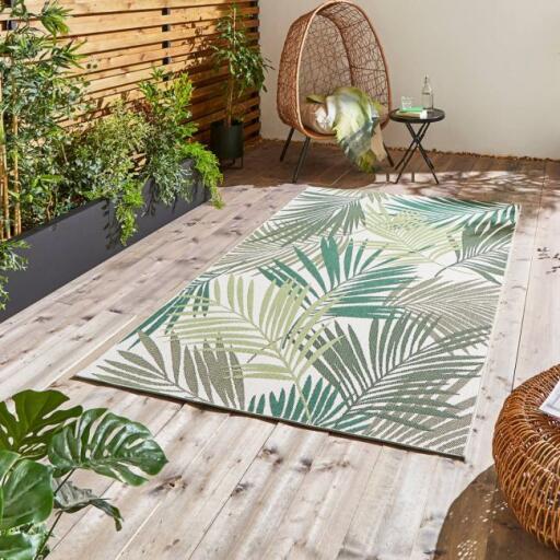 Definition of elegance and style is flawlessly depicted in our Miami 19433 Green Light Beige Rug. This simply classic rug is washed in natural vibes of green plants and beachy waves.

Shop Now -https://www.therugshopuk.co.uk/miami-19433-green-light-beige-rug-tr6401.html