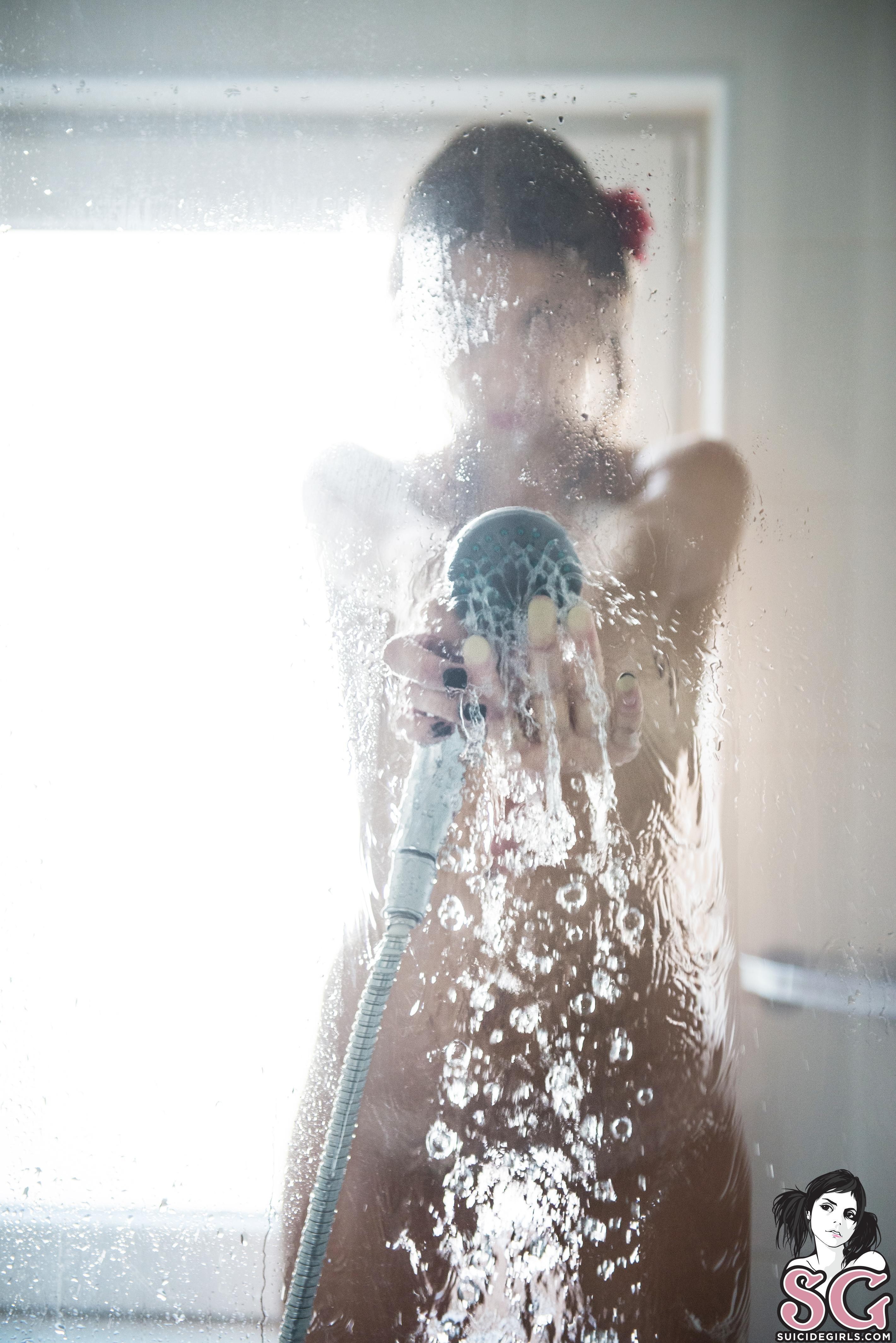 Beautiful Suicide Girl Demonia Naughty shower 58 HD iPhone ...
